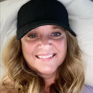 Meet your Posher, Sandy